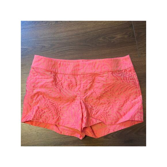 EUC Lilly Pulitzer 4" Jacquard Ellie Short in Flamingo sz: 4 - Picture 2 of 6